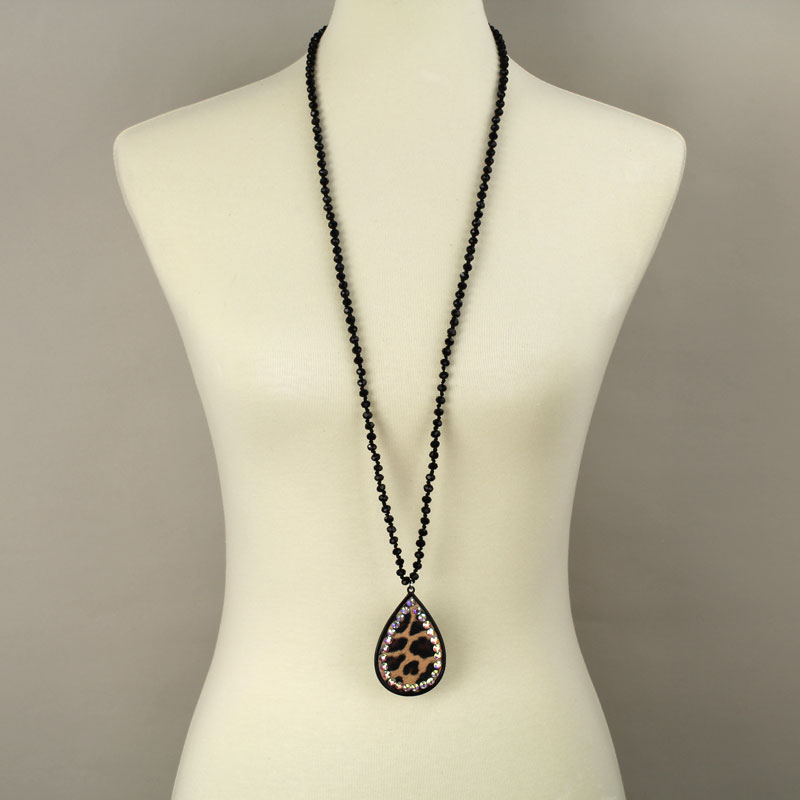Glass Bead Leather Pendant Necklace Set - Image 2