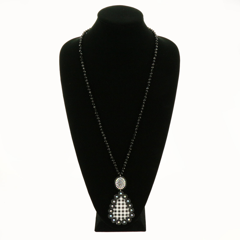 Plaid Pattern pendant Necklace - Image 2