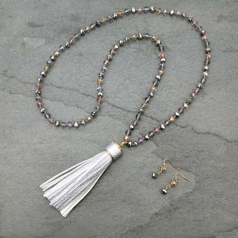 Glass Bead With Tassel Necklace Set