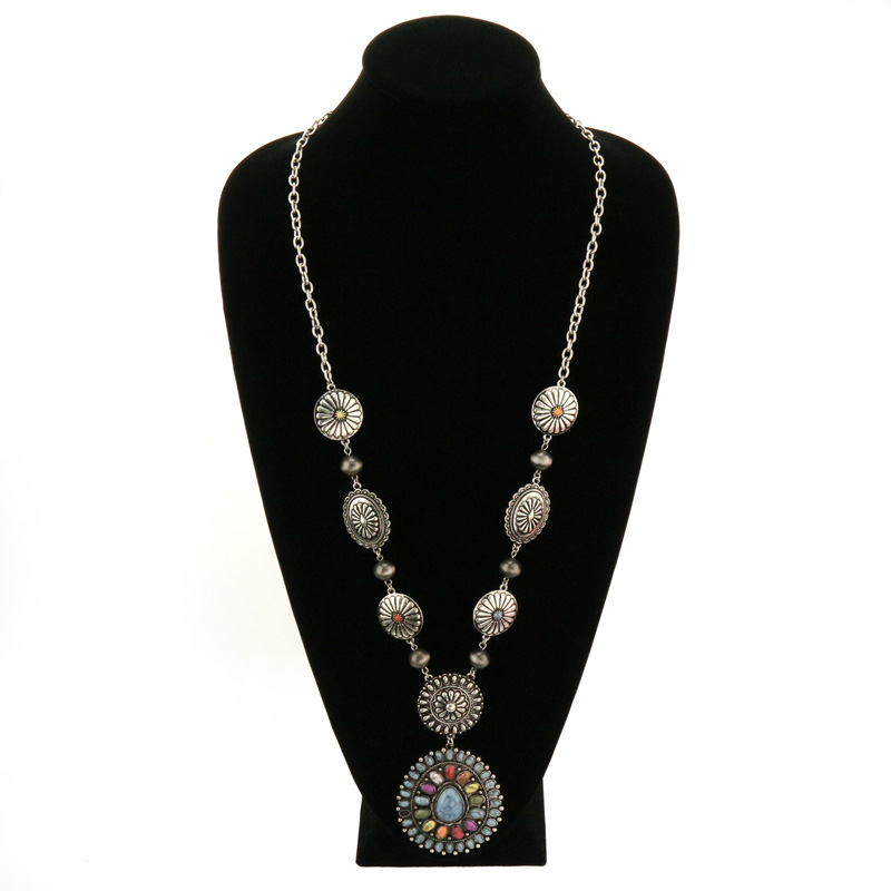 Western Concho Pendant Long Necklace - Image 2