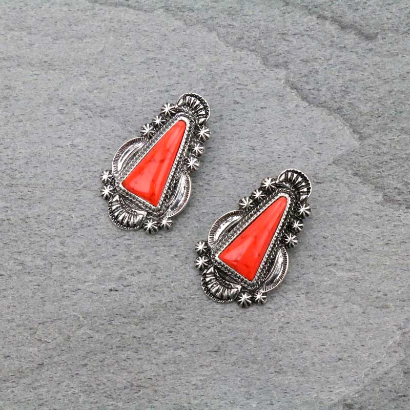 Western Triangle Design Post Earrings