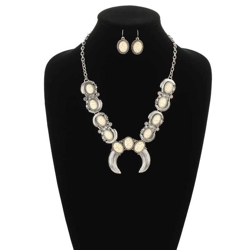 Western Turquoise Squash Blossom Necklace Set - Image 2