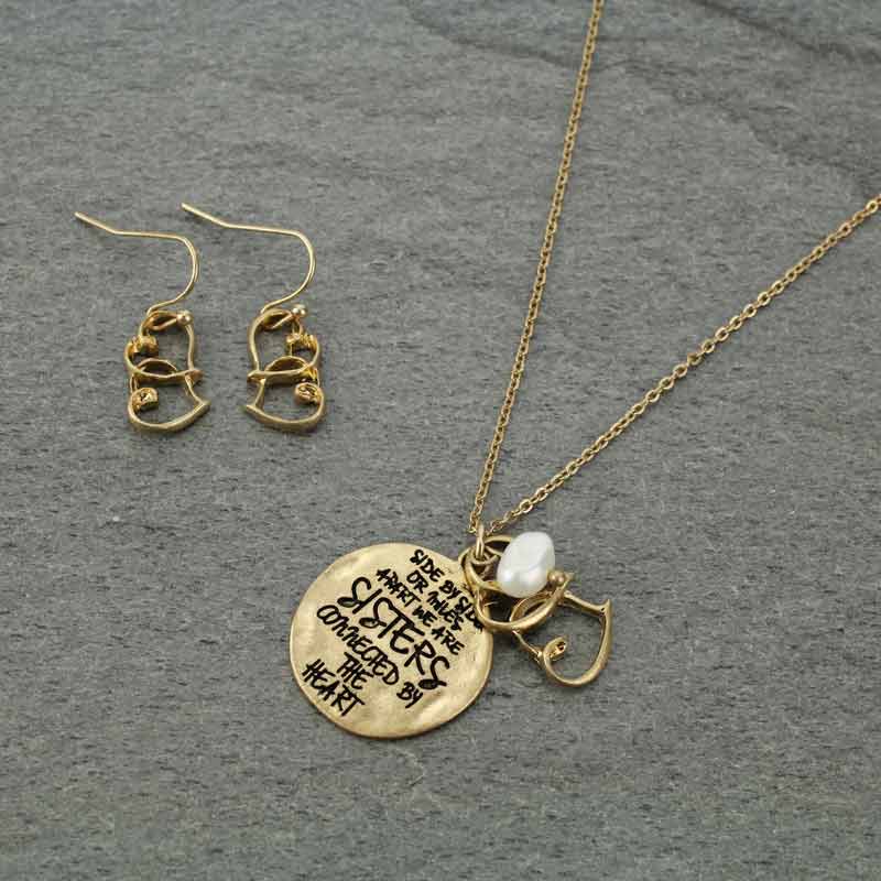 SISTERS Necklace Set