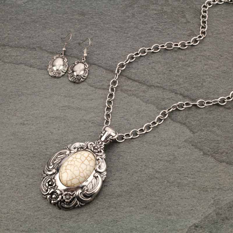 Western Style Spoon Look Teardrop Necklace Set