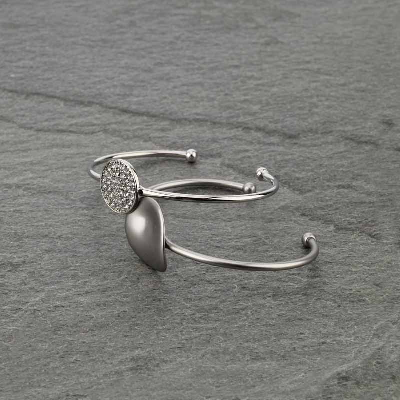 JJ Fashion Cuff Bracelet - Image 3