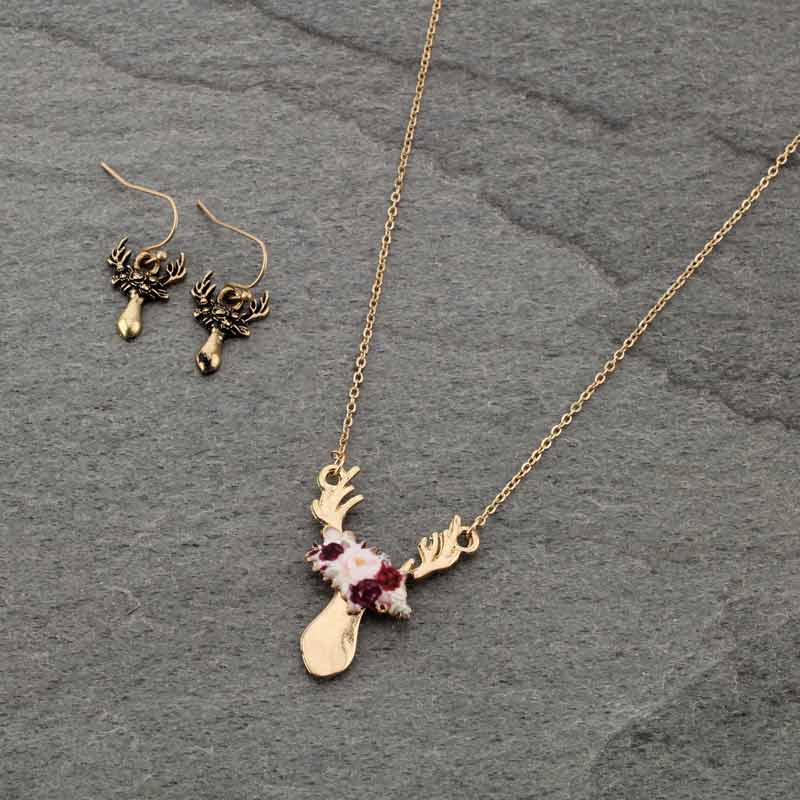 Floral Trophy Deer Necklace Set