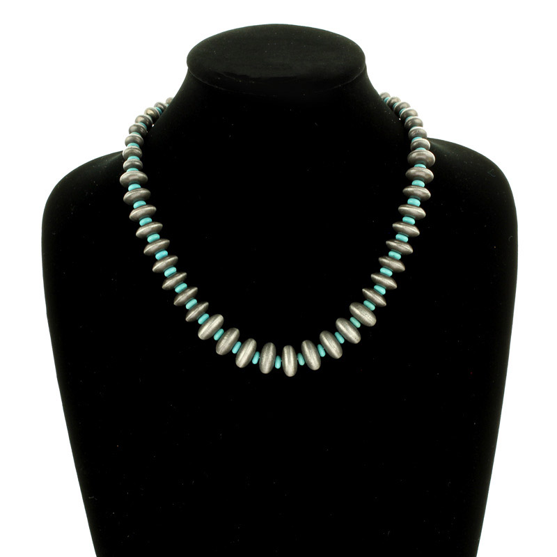 Navajo Style Pearl Bead Necklace - Image 2