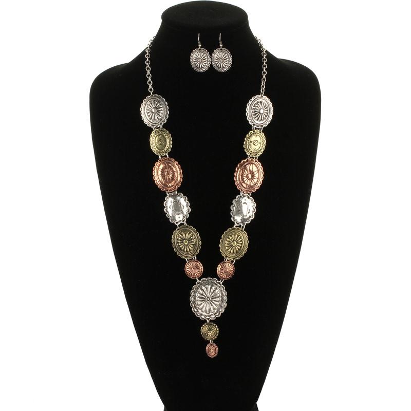 Western Concho Necklace Set - Image 2