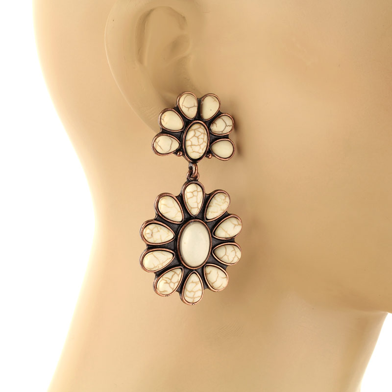 Western TQ Flower Post Earrings - Image 2