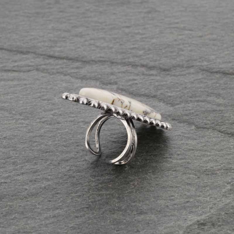 Big Natural White Stone Ring - Image 2