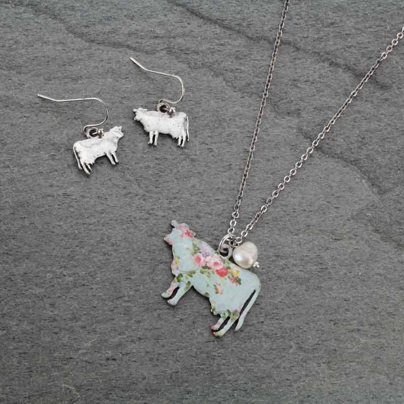 Cow Floral Necklace Set