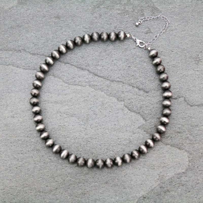 Western 10mm Navajo Style Pearl Necklace
