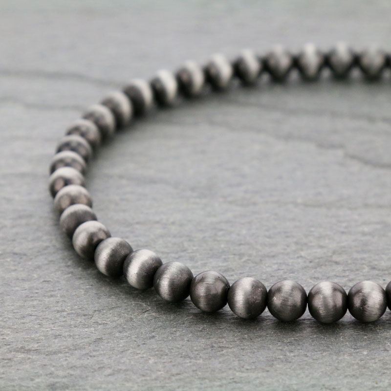 Western 10mm Navajo Style Pearl Necklace - Image 3
