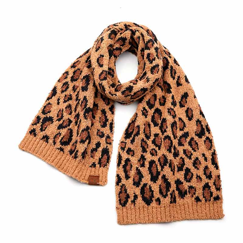 CC Leopard Jacquard Knit Scarf