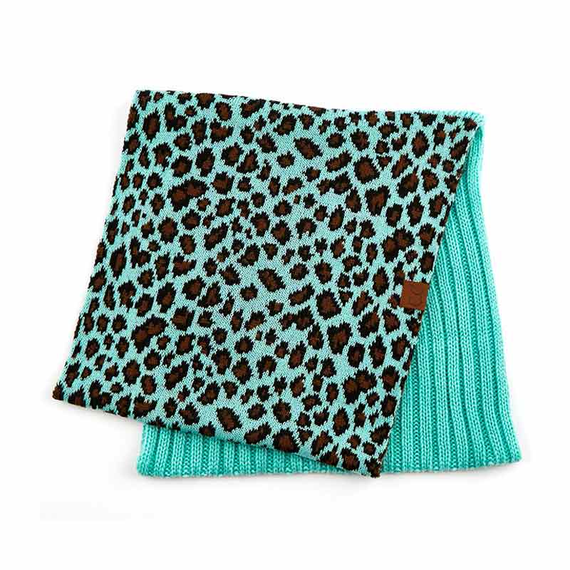 CC Ribbed Knit Infinity Scarf with Leopard Pattern - Image 5