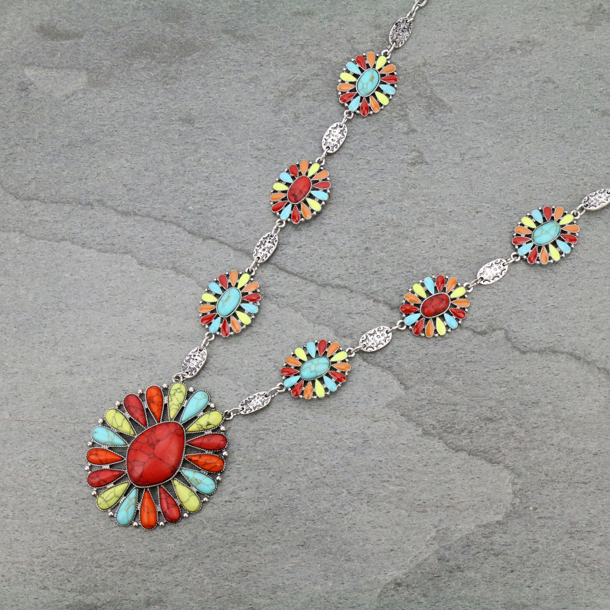 Western Casting with Stone Necklace
