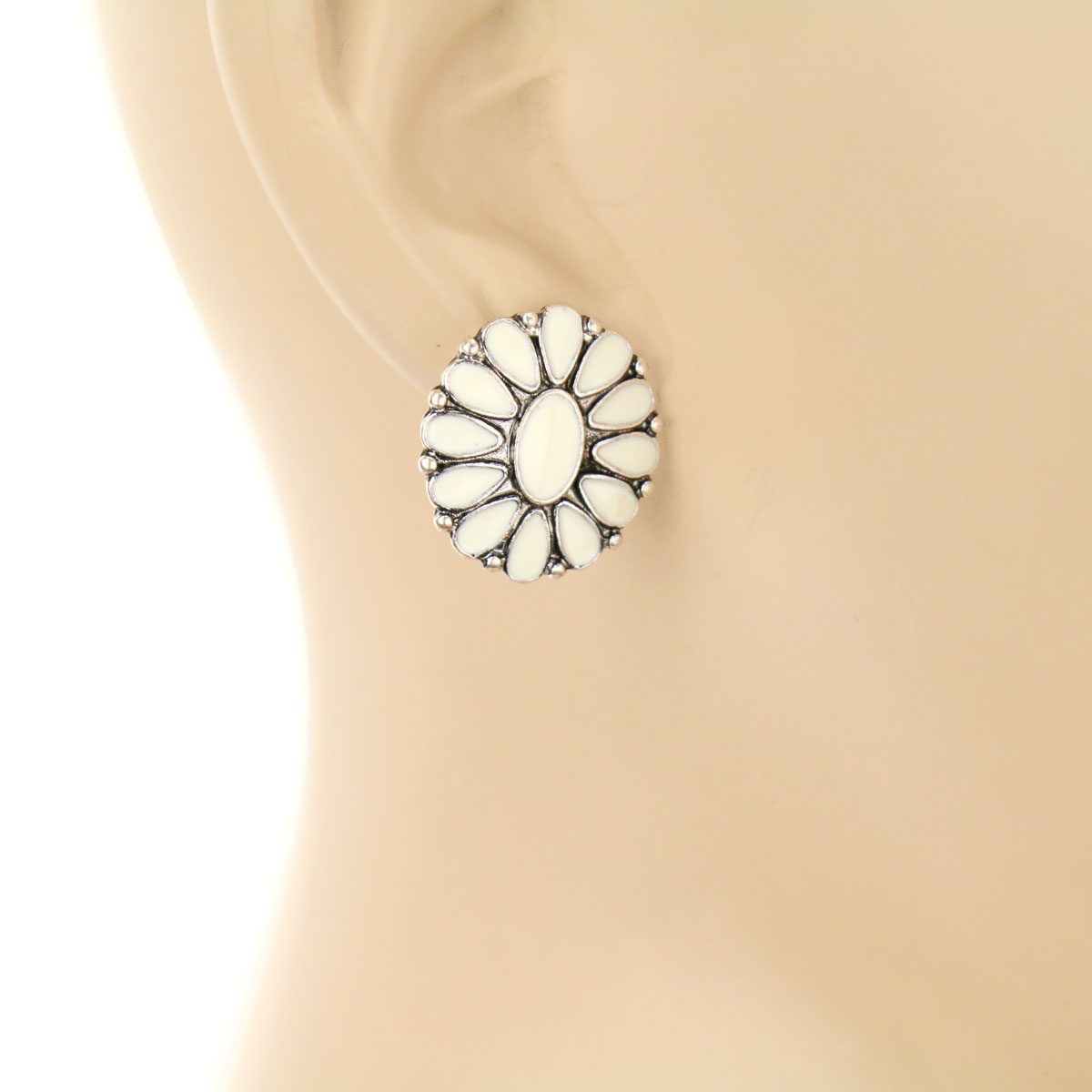 3 Pair Concho Earring Set - Image 2