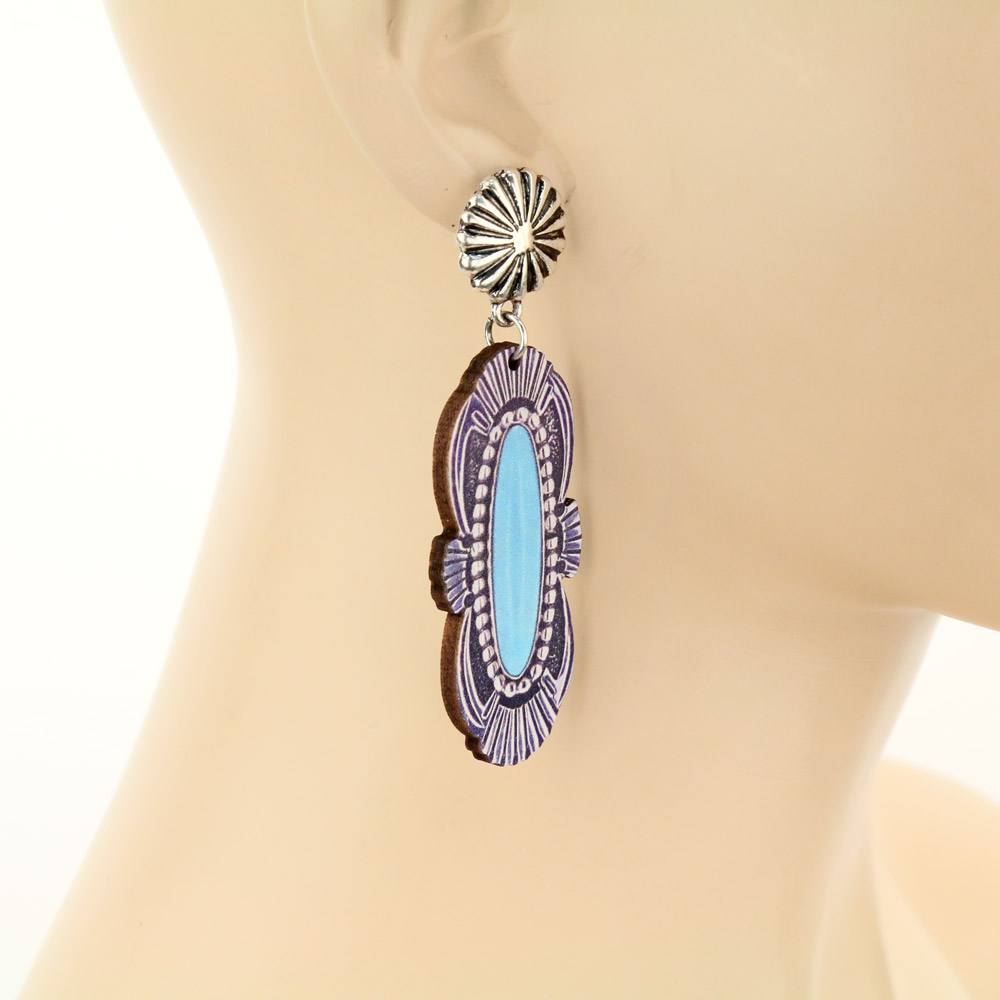 Western Design Stud Earrings - Image 2