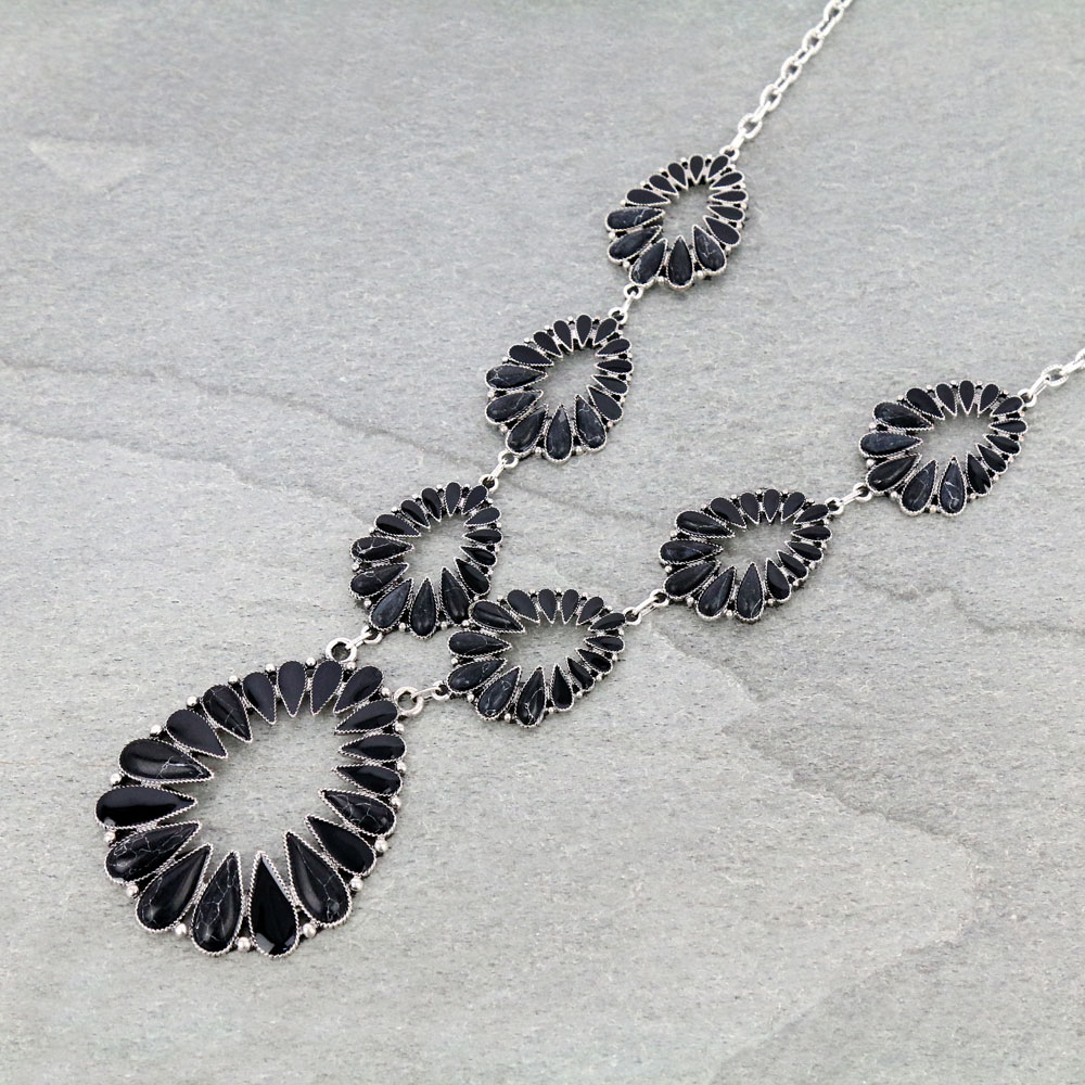Western Casting with Stone Necklace