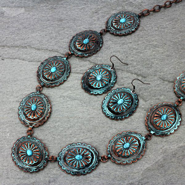Western Linked Conchos Necklace Set
