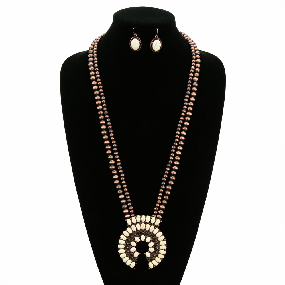Navajo Style Pearl Squash Blossom Necklace Set - Image 2
