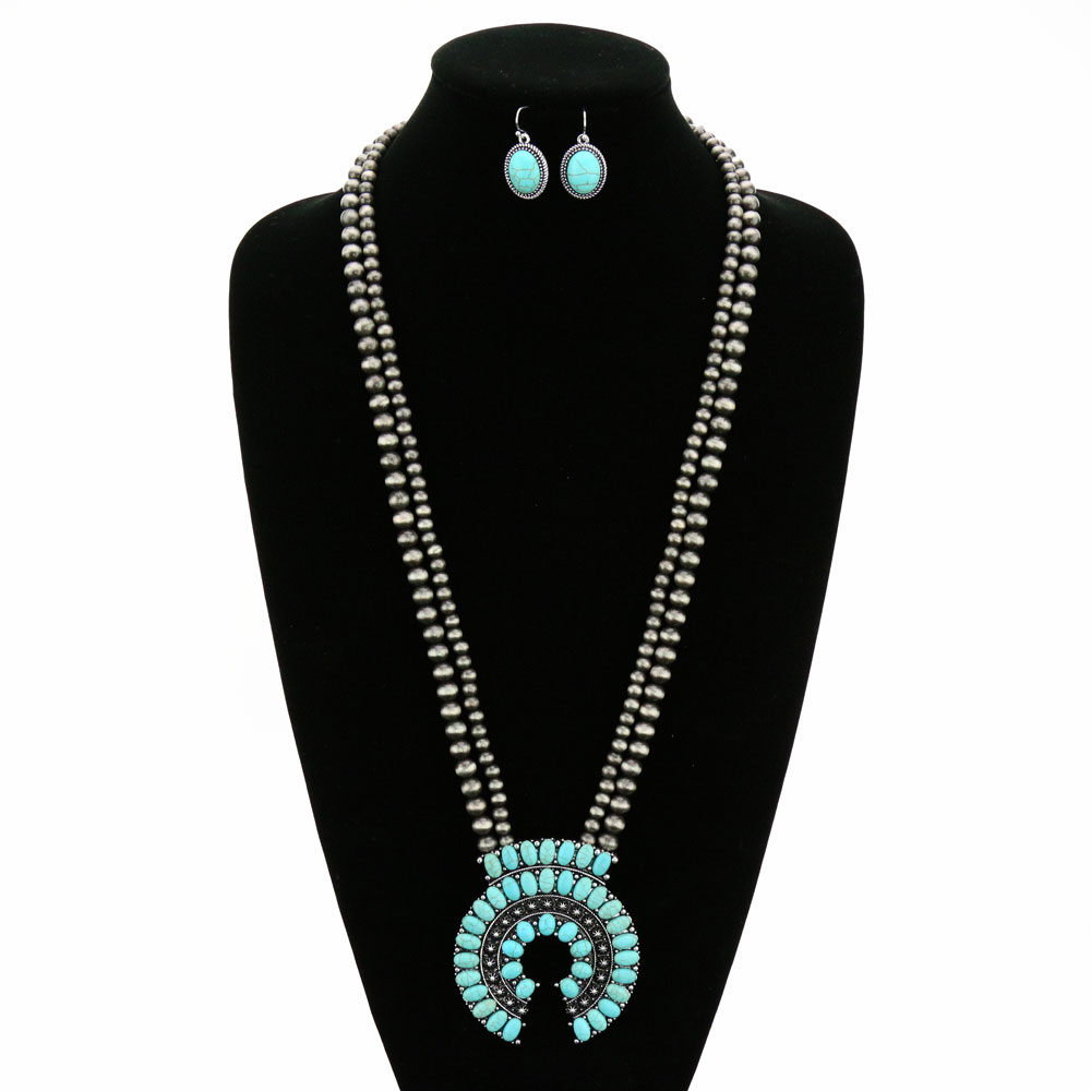 Navajo Style Pearl Squash Blossom Necklace Set - Image 2