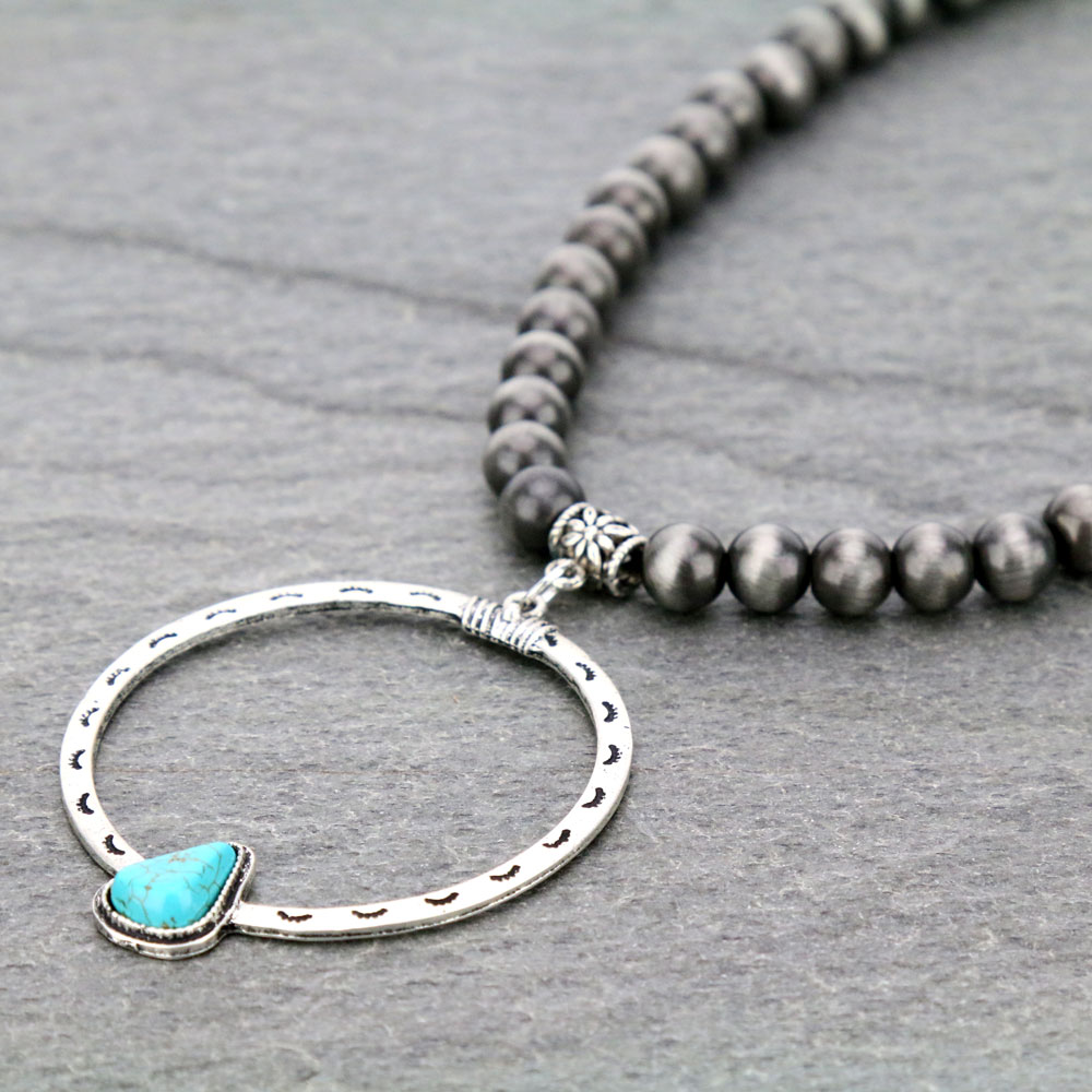 16" Long, 8mm Navajo Style Pearl Necklace, Natural Stone Pendant - Image 3