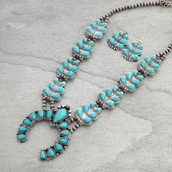 Navajo Style Pearl Squash Blossom Necklace Set