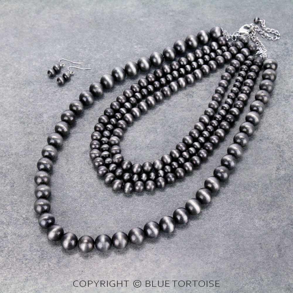 Chunky! Navajo Style Pearl Necklace