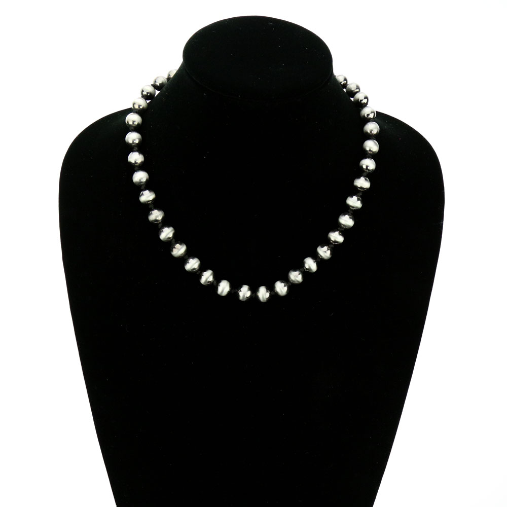 Navajo Style Pearl Necklace - Image 2