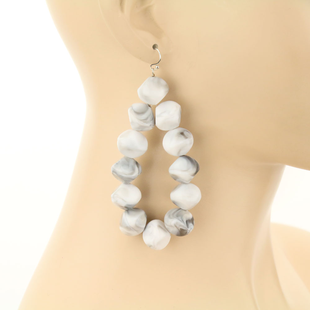 Big Dice Shaped Beaded Earrings - Image 3