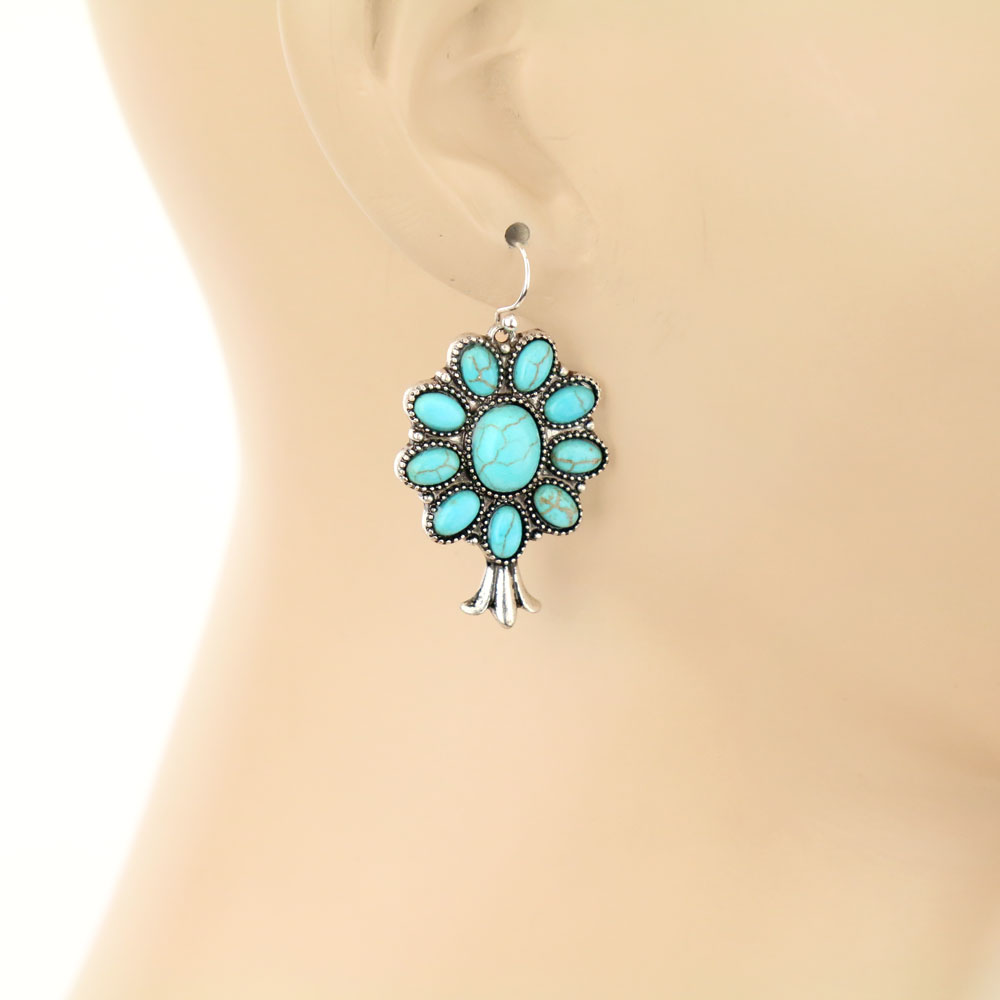 Western Single Squash Blossom Dangle Earrings - Image 2