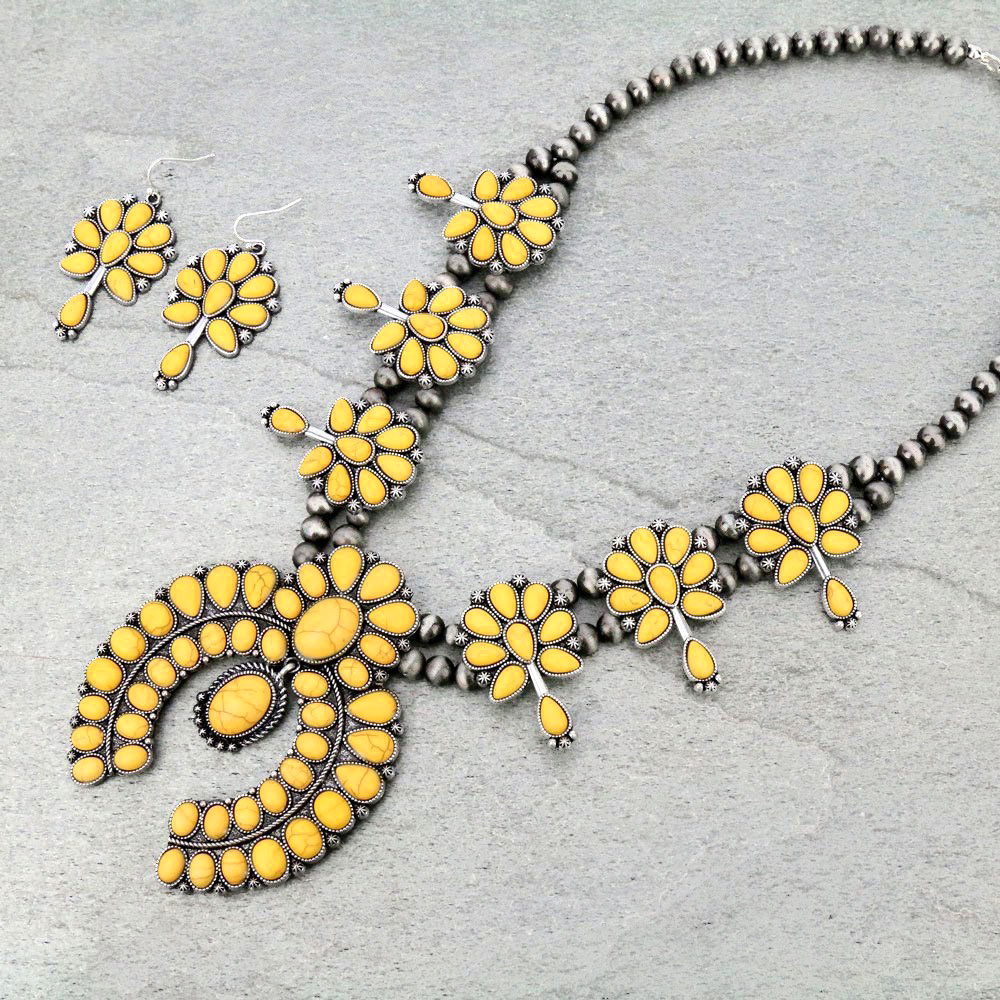 Navajo Style Pearl Squash Blossom Necklace Set
