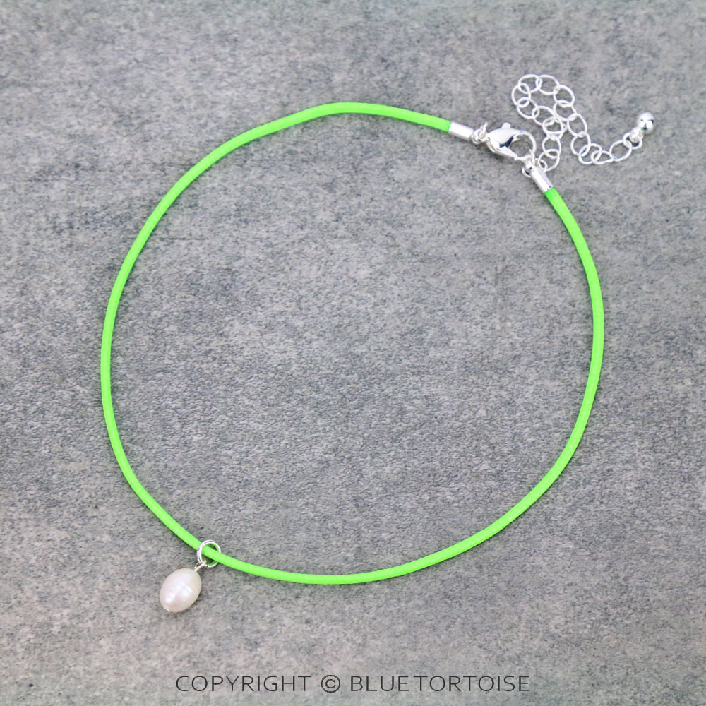 Freshwater Pearl Pendant Choker