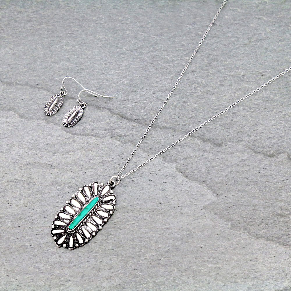 Western Design Necklace Set