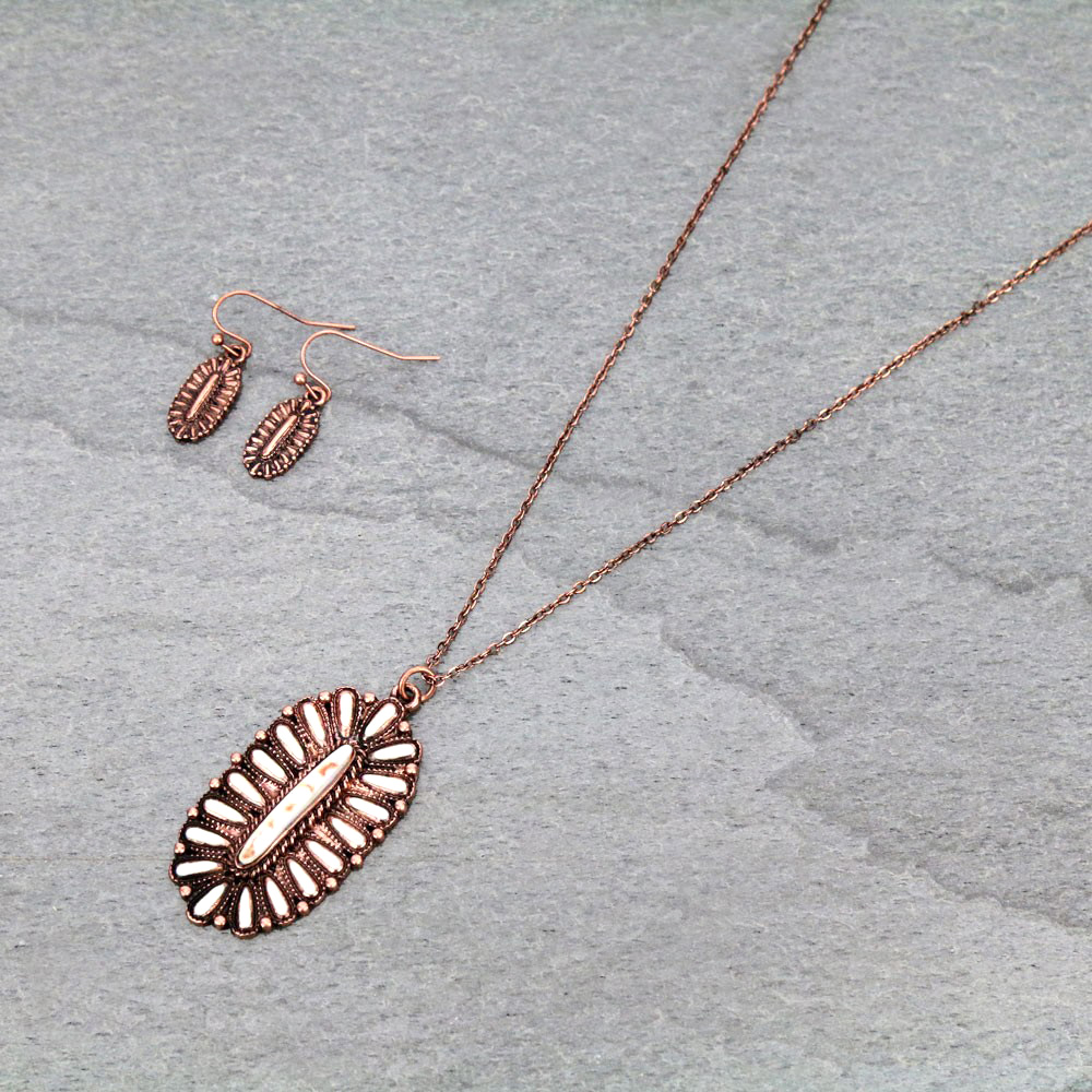 Western Design Necklace Set