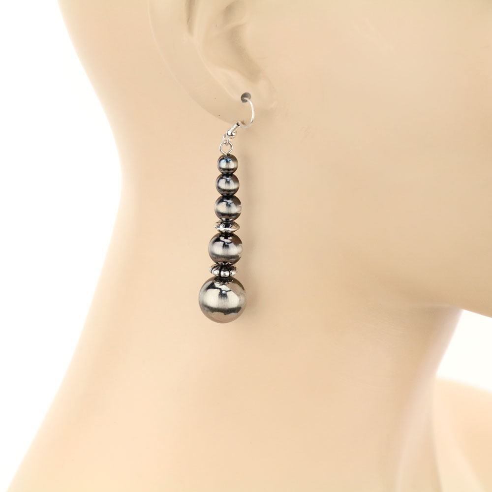 Navajo Style Pearl Dangle Earrings - Image 2
