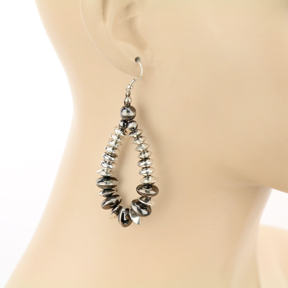 Navajo Style Pearl Dangle Earrings - Image 2