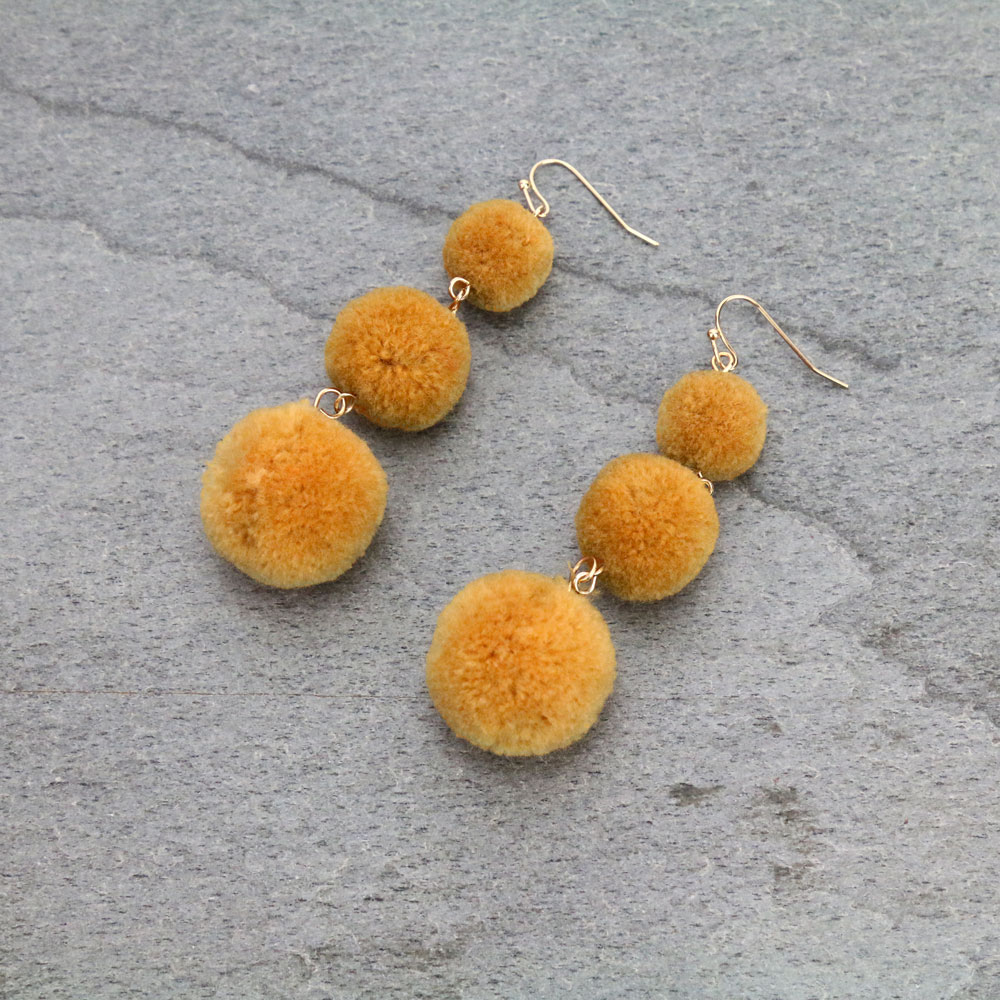 Wool Yarn Dangle Earrings