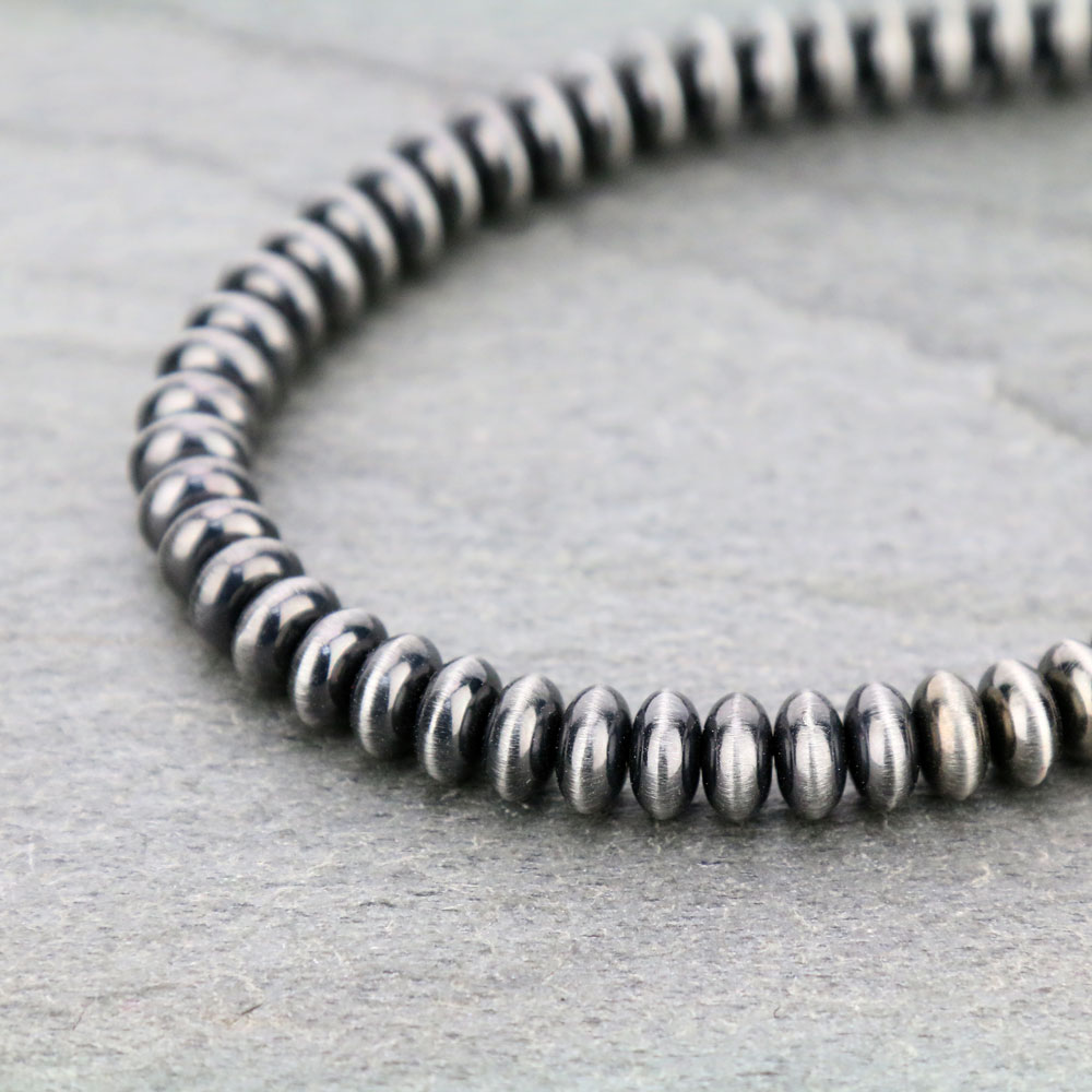 Navajo Style Choker Necklace - Image 3