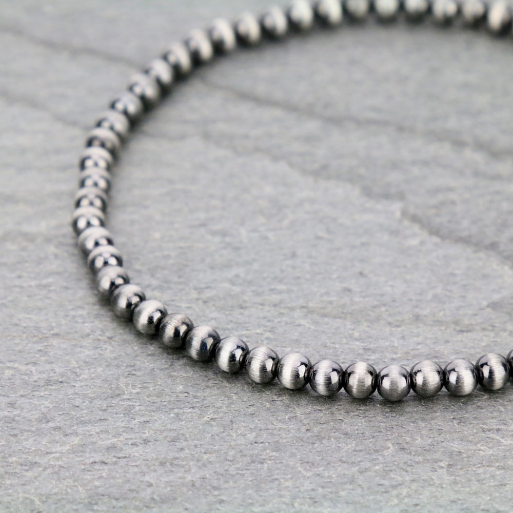 6mm Navajo Style Pearl Choker Necklace - Image 3