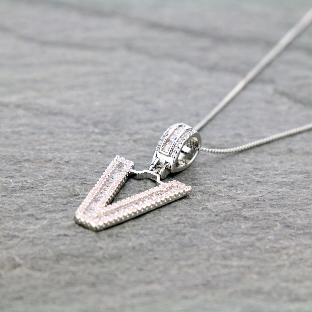 Letter V Cubic Zirconia Necklace - Image 3