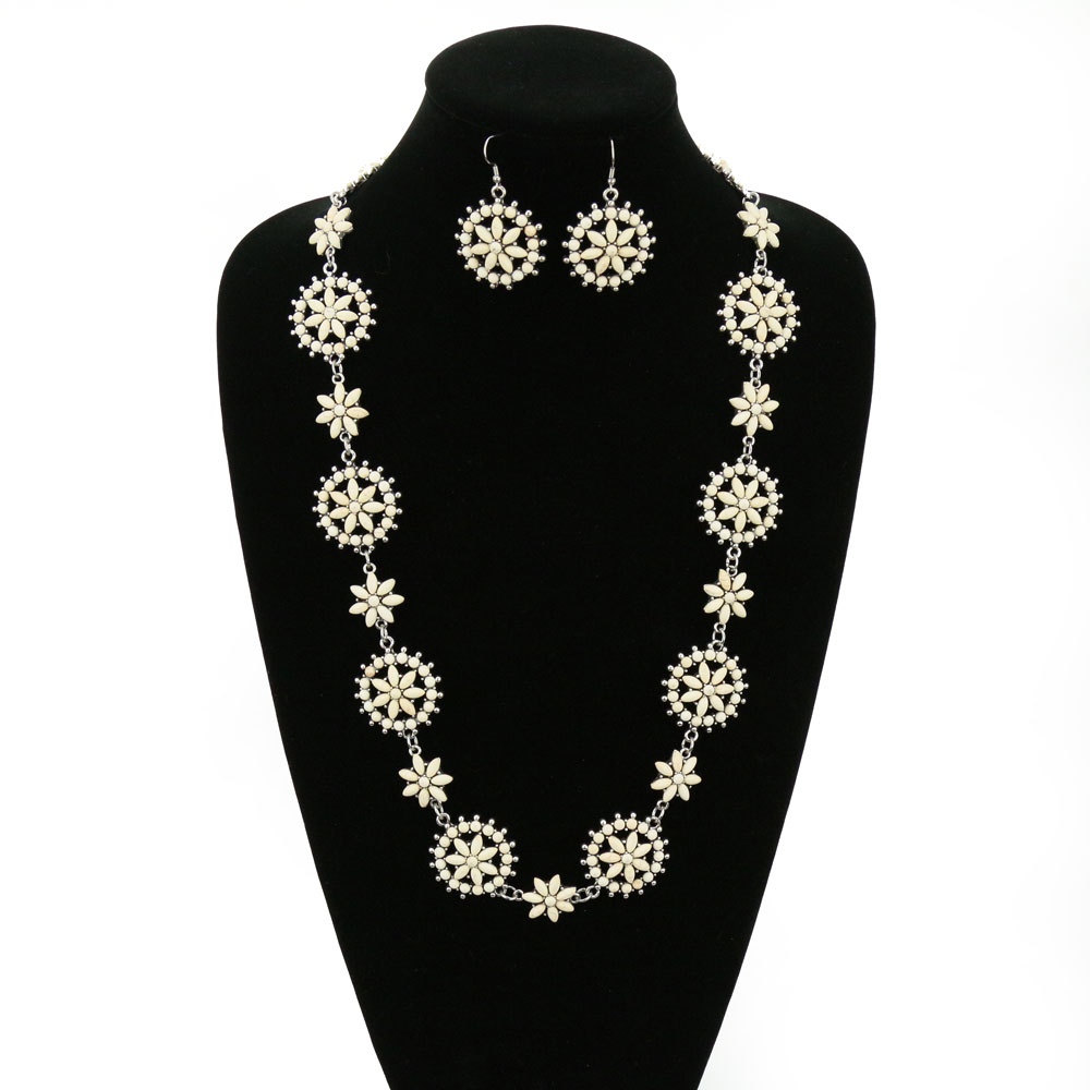 Western Flower Necklace Set - Image 2