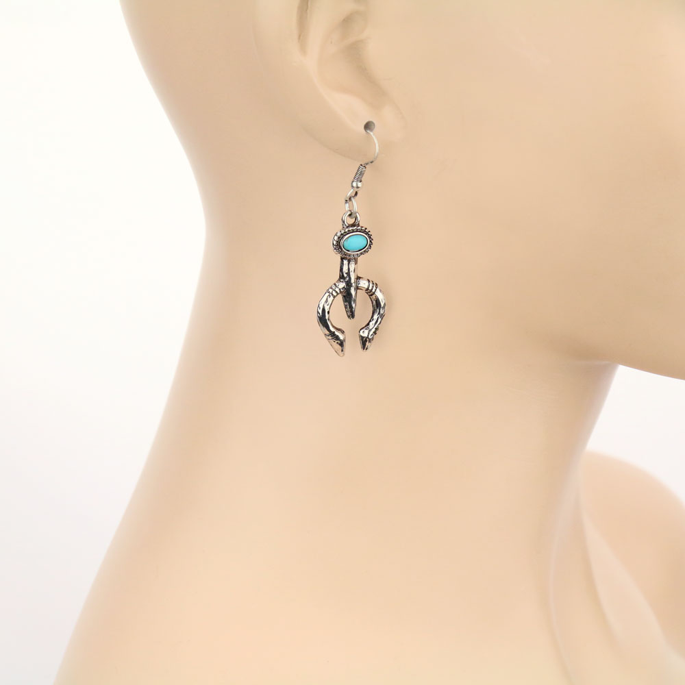 Western Squash Blossom Dangle Earrings - Image 2