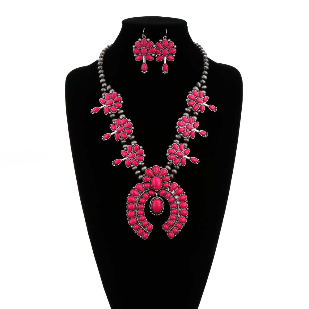 Navajo Style Pearl Squash Blossom Necklace Set - Image 2