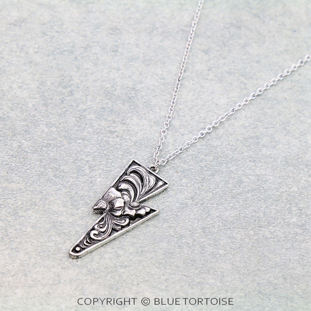 Flower Casting Lightning Necklace