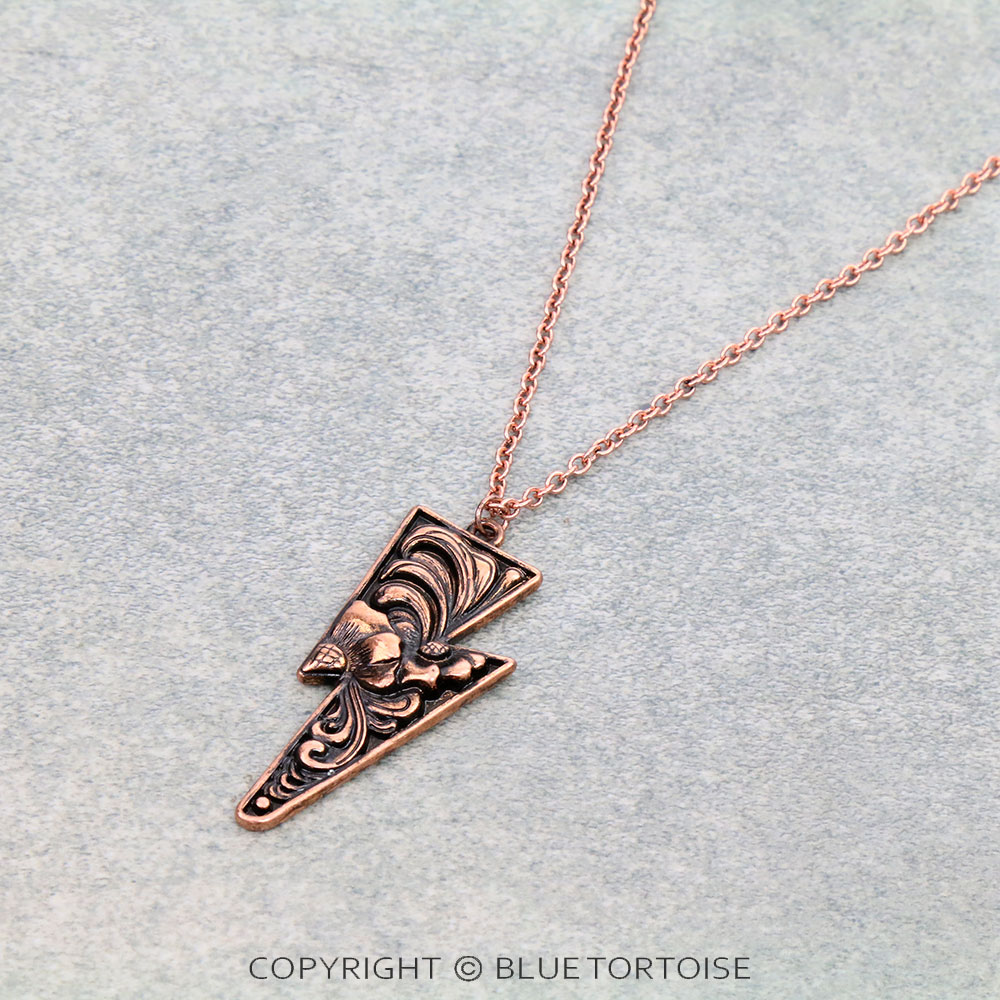 Flower Casting Lightning Necklace