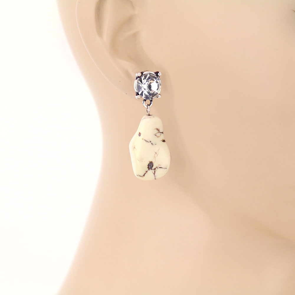 Western Glass Stone Stud Earrings - Image 2