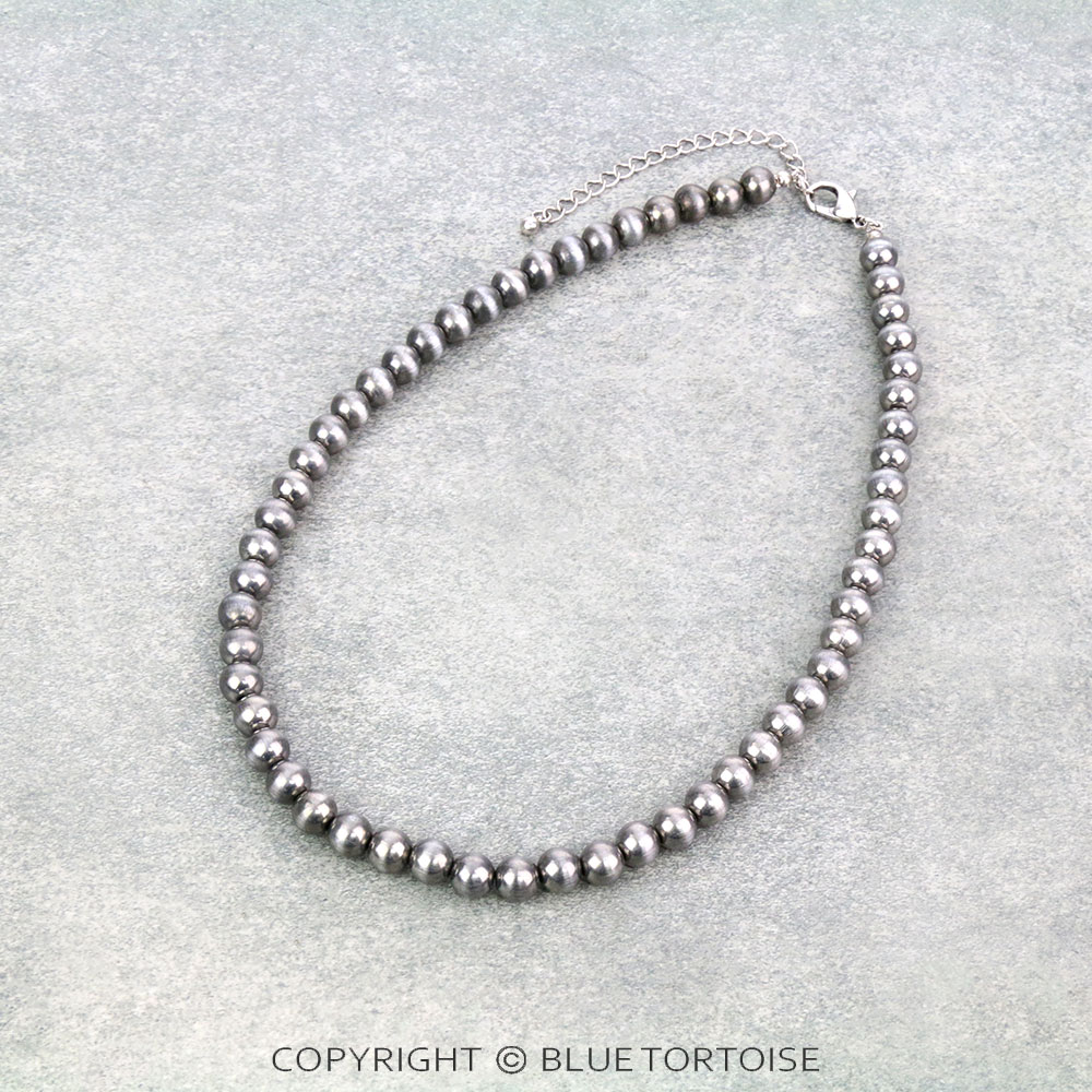 18" Navajo Style Pearl Necklace