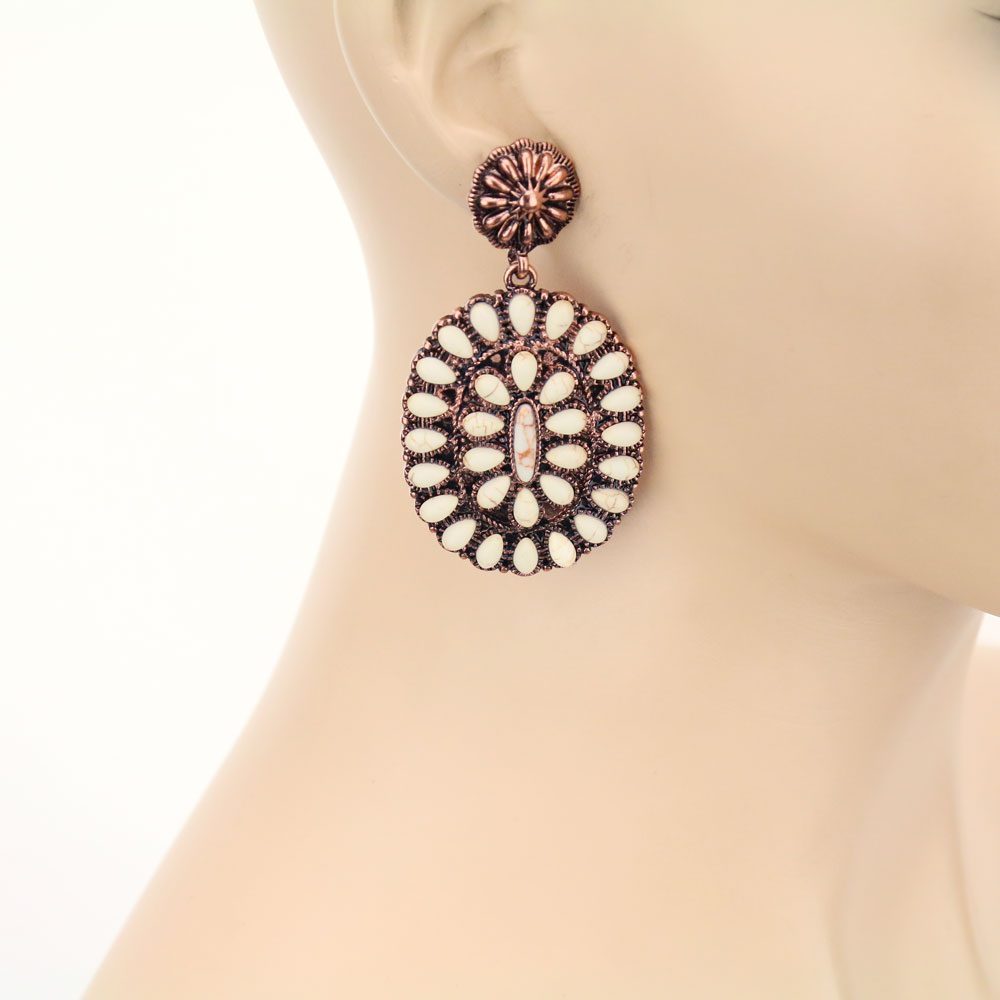 Western Design Stone Stud Earrings - Image 2